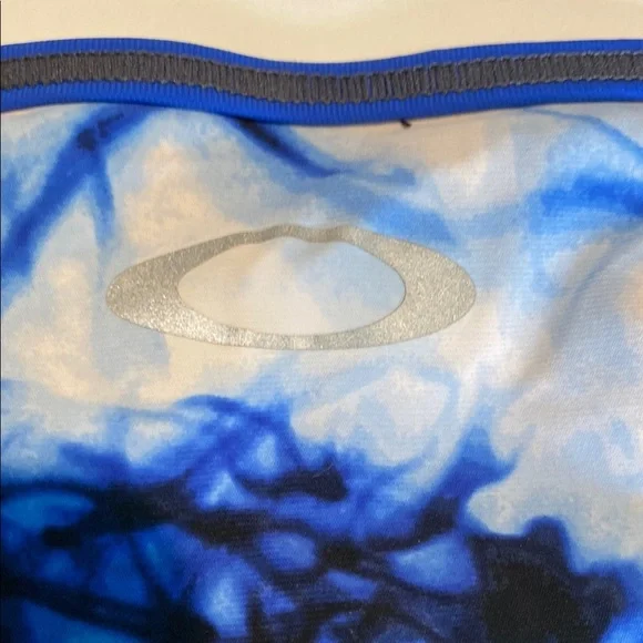 Oakley Blue Bikini Set with Adjustable Straps - Picture 3 of 4